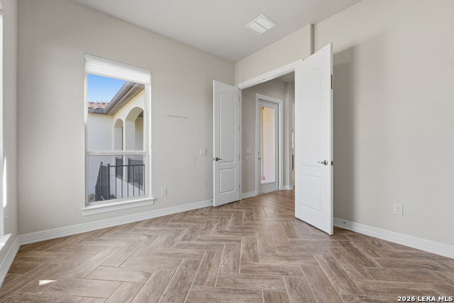 Image 16 of 38 For 22714 Reposo