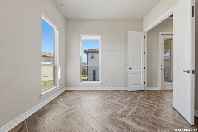 Image 17 of 38 For 22714 Reposo