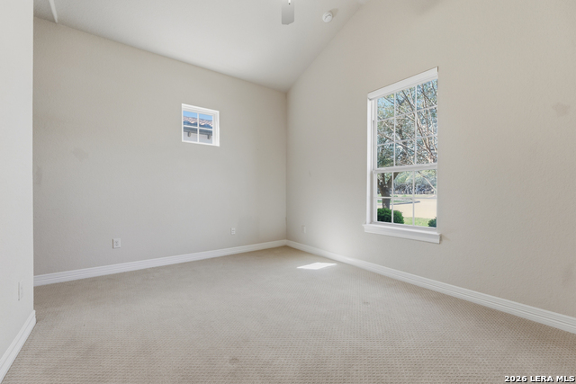 Image 18 of 38 For 22714 Reposo