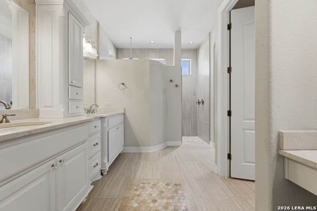 Image 23 of 38 For 22714 Reposo