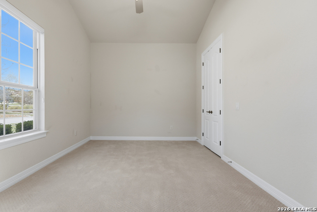 Image 30 of 38 For 22714 Reposo