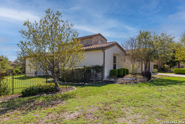 Image 36 of 38 For 22714 Reposo