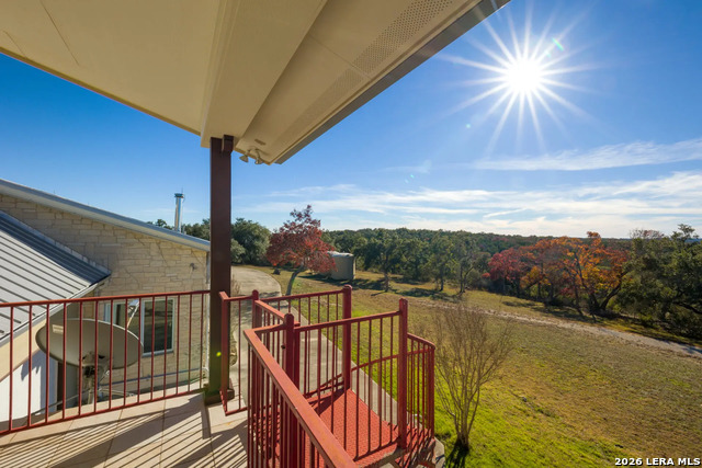 Listing photo id 26 for 1141 Currie Road