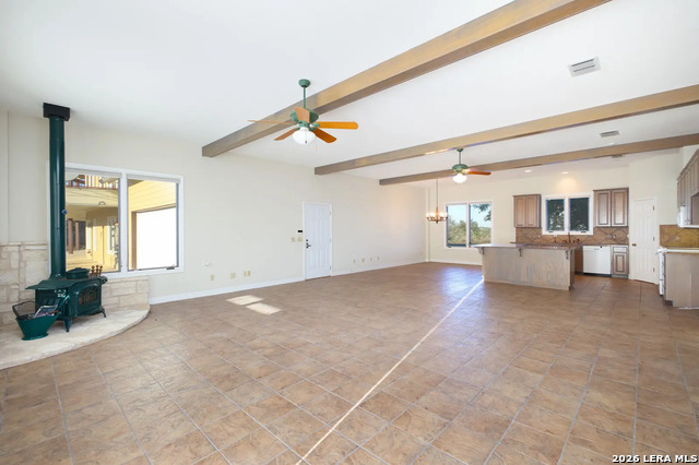 Listing photo id 30 for 1141 Currie Road