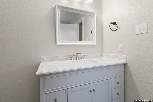 Image 17 of 29 For 11614 Oak Maple