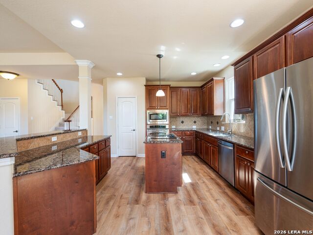 Image 14 of 46 For 2747 Trinity View