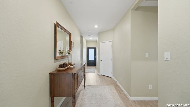 Image 18 of 33 For 2717 San Martin