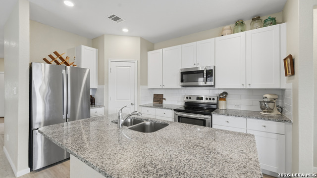 Image 2 of 33 For 2717 San Martin