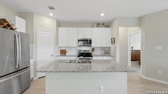 Image 3 of 33 For 2717 San Martin