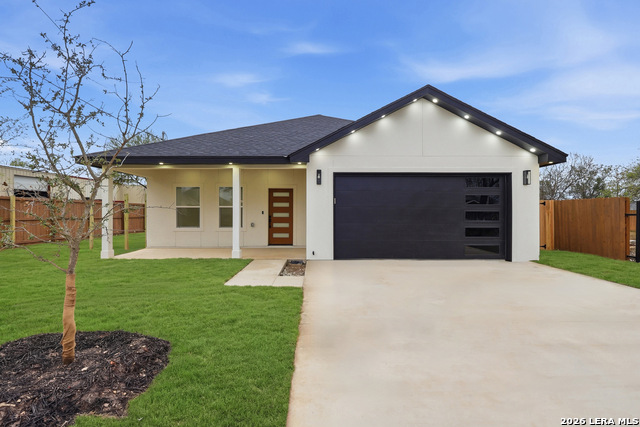 Image 2 of 33 For 1635 Chavaneaux E