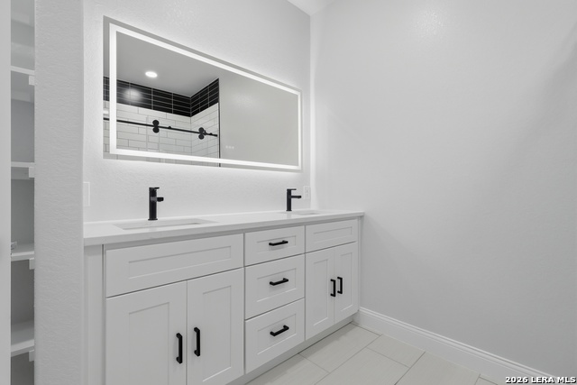 Image 25 of 33 For 1635 Chavaneaux E