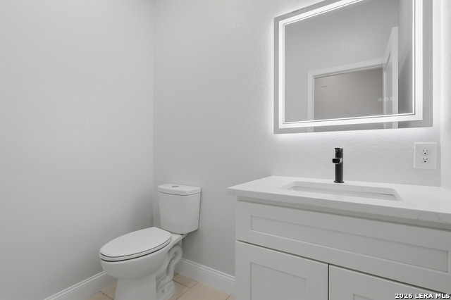 Image 27 of 33 For 1635 Chavaneaux E