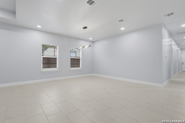 Image 7 of 33 For 1635 Chavaneaux E