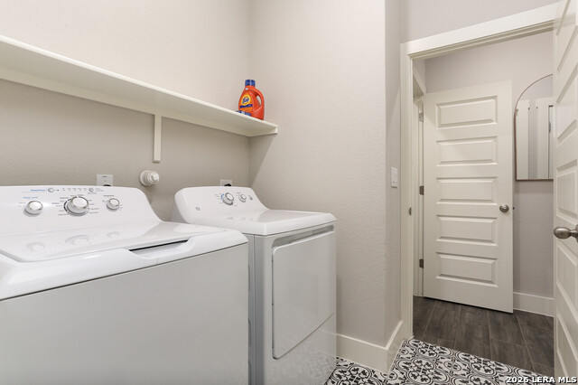 Image 17 of 20 For 16011 Babcock #26