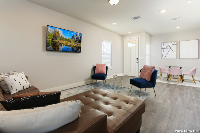 Image 6 of 20 For 16011 Babcock #26