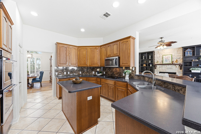 Image 21 of 57 For 1510 Clementson Dr