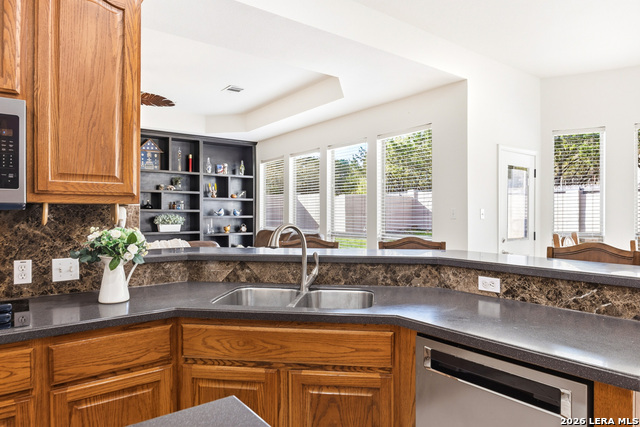 Image 23 of 57 For 1510 Clementson Dr