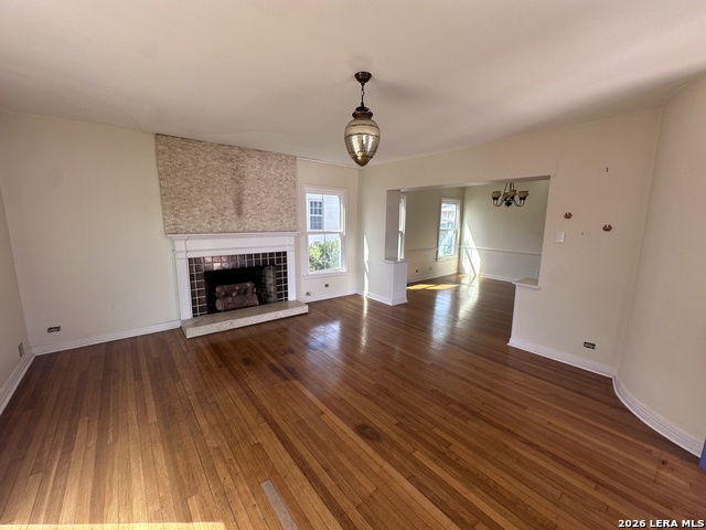 Image 13 of 21 For 315 Shadwell