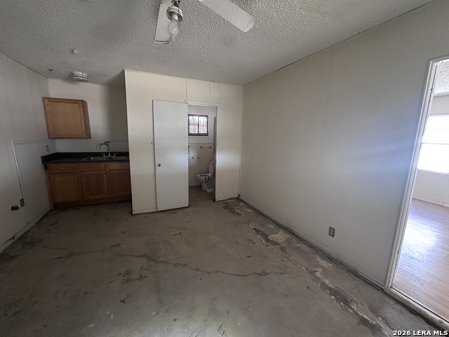 Image 16 of 21 For 315 Shadwell