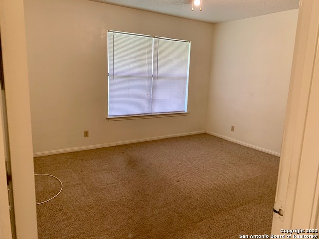 Image 7 of 10 For 6307 Bostonian  2