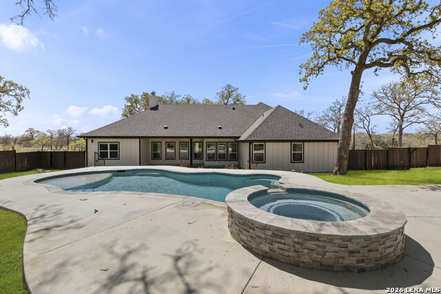 Image 4 of 51 For 116 Timber Heights