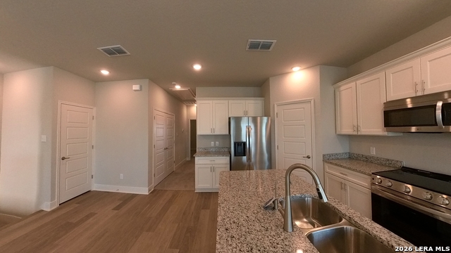 Image 11 of 36 For 7122 Magnolia Creek