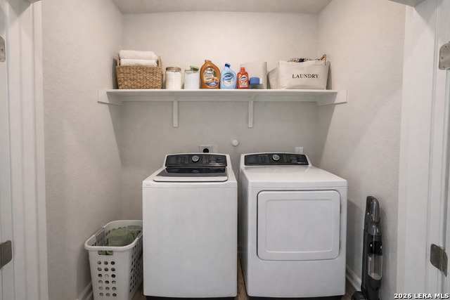 Image 35 of 36 For 7122 Magnolia Creek