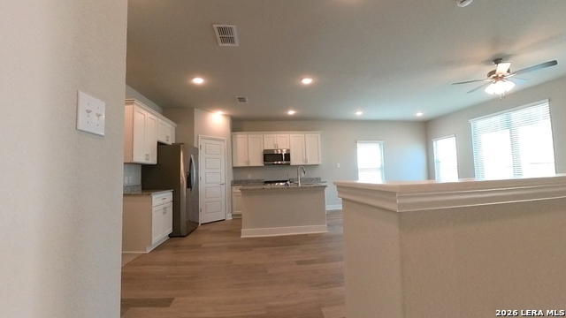 Image 7 of 36 For 7122 Magnolia Creek