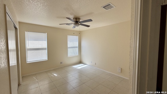 Image 5 of 24 For 10026 Sungate Park