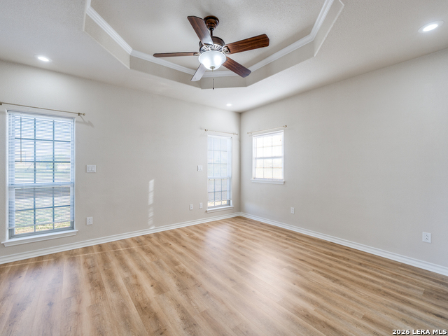 Image 11 of 20 For 439 Bear Gardens