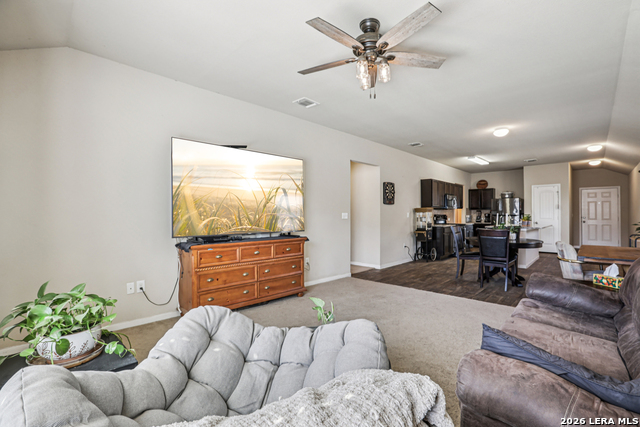 Listing photo id 1 for 12103 Riprap