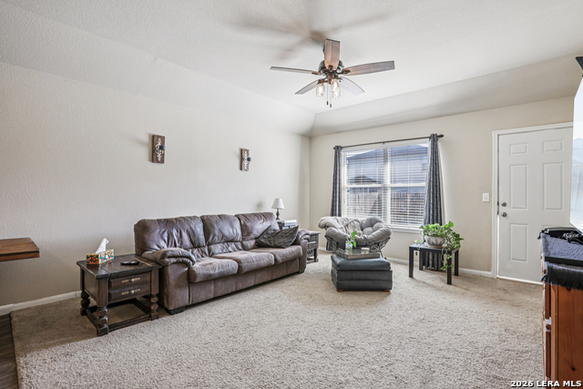 Listing photo id 4 for 12103 Riprap