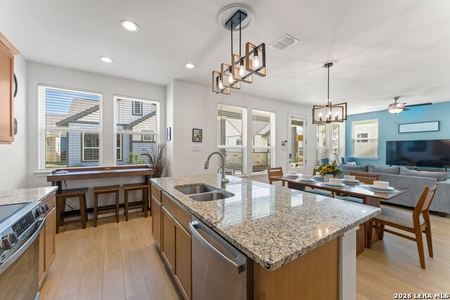 Image 18 of 41 For 2119 Hofstaat