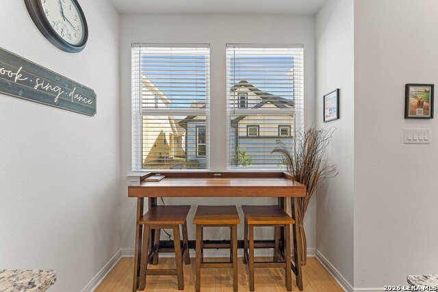 Image 20 of 41 For 2119 Hofstaat