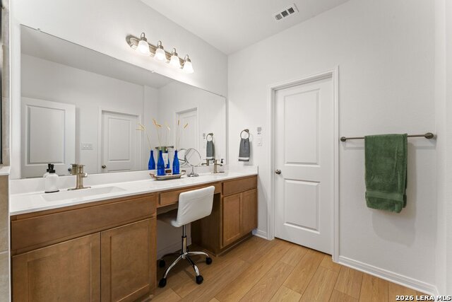 Image 32 of 41 For 2119 Hofstaat