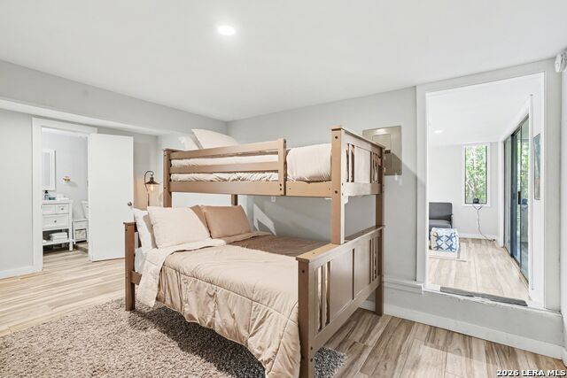 Image 25 of 37 For 1820 Triple Peak