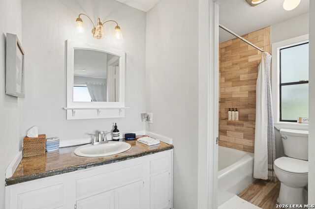 Image 27 of 37 For 1820 Triple Peak