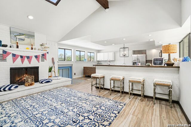 Image 4 of 37 For 1820 Triple Peak