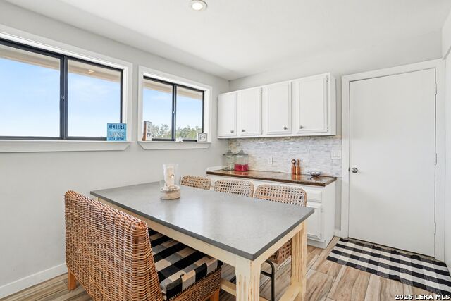 Image 5 of 37 For 1820 Triple Peak