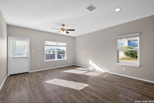 Image 11 of 27 For 12904 Cicely