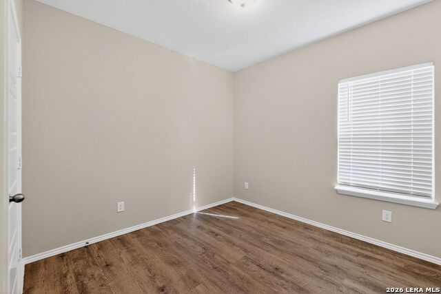 Image 13 of 27 For 12904 Cicely