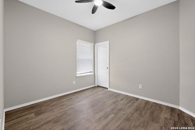 Image 15 of 27 For 12904 Cicely