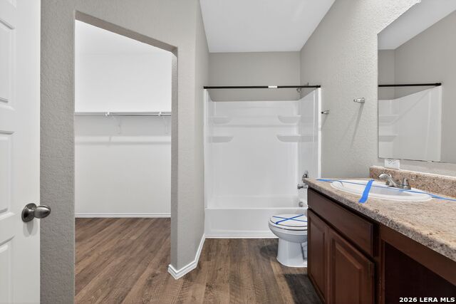 Image 20 of 27 For 12904 Cicely