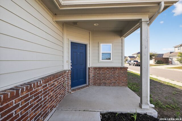 Image 3 of 27 For 12904 Cicely