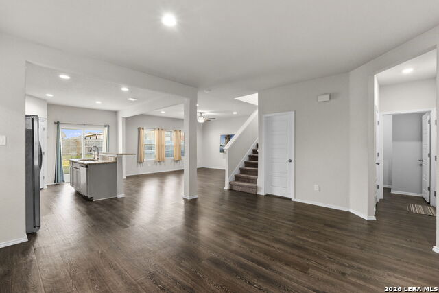 Image 10 of 33 For 12914 Lucas  