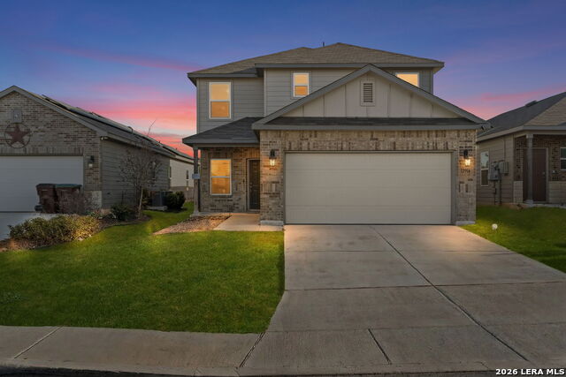 Image 2 of 33 For 12914 Lucas  