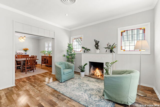 Image 3 of 41 For 230 Argyle  