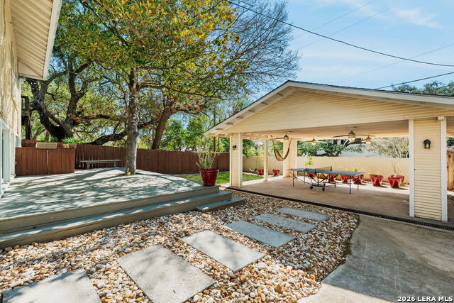 Image 30 of 41 For 230 Argyle  