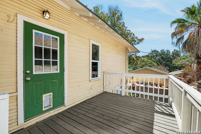 Image 34 of 41 For 230 Argyle  