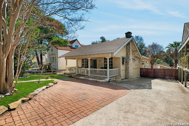 Image 37 of 41 For 230 Argyle  